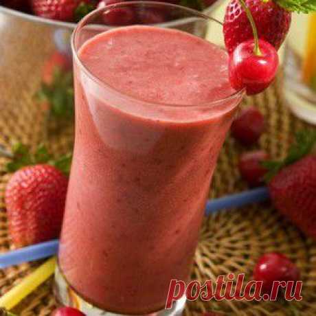 Смузи из клубники и черешни рецепт – детское меню: напитки