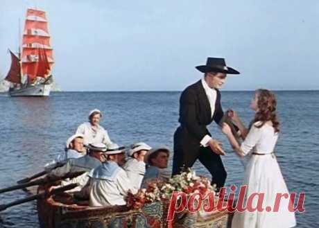 За кадром фильма «Алые паруса»: Как Василий Лановой повторил поступок капитана Грэя для своей жены