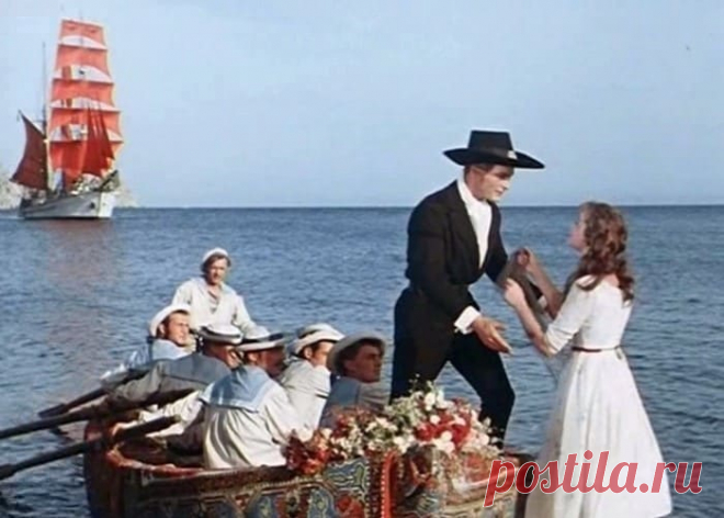 За кадром фильма «Алые паруса»: Как Василий Лановой повторил поступок капитана Грэя для своей жены