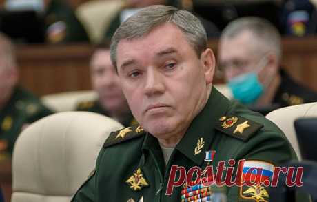 Герасимов: ядерная триада России обеспечивает сдерживание потенциального противника. По словам начальника Генштаба Вооруженных сил РФ, более 95% пусковых установок содержится в постоянной готовности к применению