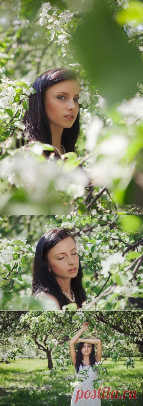 35PHOTO - Katia Titova -Я в весеннем саду...