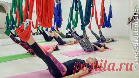 Yoga – йога в гамаках для расслабления зоны плеч и шеи
