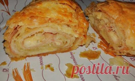 Італійські голубці: Солоний струдель зі слойоного тіста (Strudel salato di pasta sfoglia)