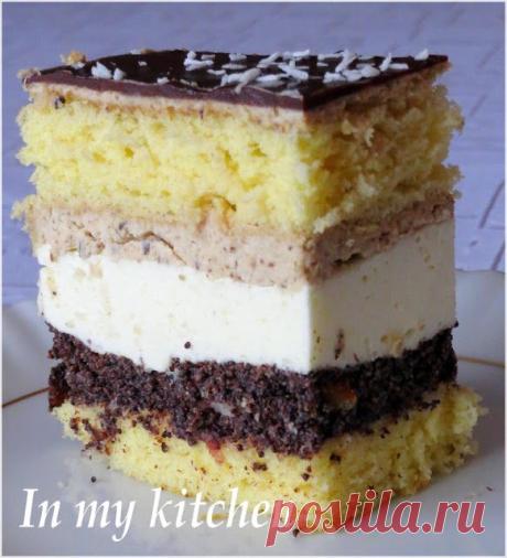 Пляцок "Makowic снежный" (сестры Анастасии).