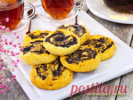 Творожное печенье с маковой начинкой. Очень вкусное печенье! Нежное тесто, ароматная начинка. Очень советую приготовить и побаловать своих близких. Я использовала готовую маковую начинку (продается в магазинах и на маркетплейсах). Можно приготовить маковую начинку самостоятельно, например, как в этом рецепте: маковый рулет.