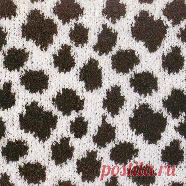 Узор № 126 - жаккардовый узор звериной шкуры. Схему вязания и условные обозначения вы сможете увидеть на сайте.