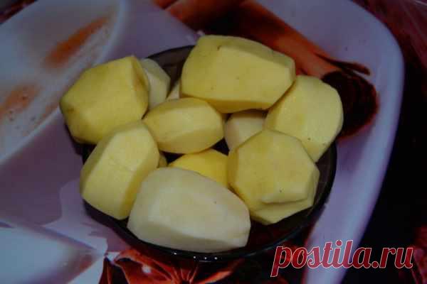 Шашлык из картошки с салом в фольге на мангале — Готовим дома