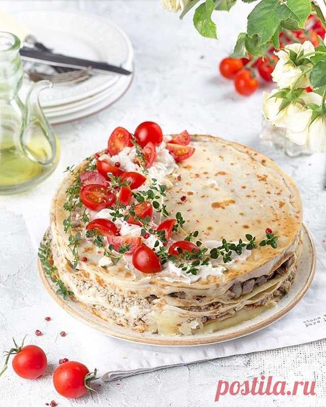 Блинный торт с курино-грибной начинкой — Sloosh – кулинарные рецепты