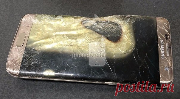 Еще один Samsung Galaxy S7 edge взорвался во время зарядки В последнее время Samsung часто фигурирует в сводках происшествий. И причина популярности, увы, далеко не положительная. Издание PhoneArena опубликовало снимки очередного взорвавшегося смартфона Galaxy S7 edge. Примечательно, что двумя неделями ранее владелец гаджета обменял его по программе обмена взрывоопасных фаблетов Galaxy Note 7. Сотрудник одного из крупнейших операторов сотовой связи США рассказал еще об одном случае взрыва…