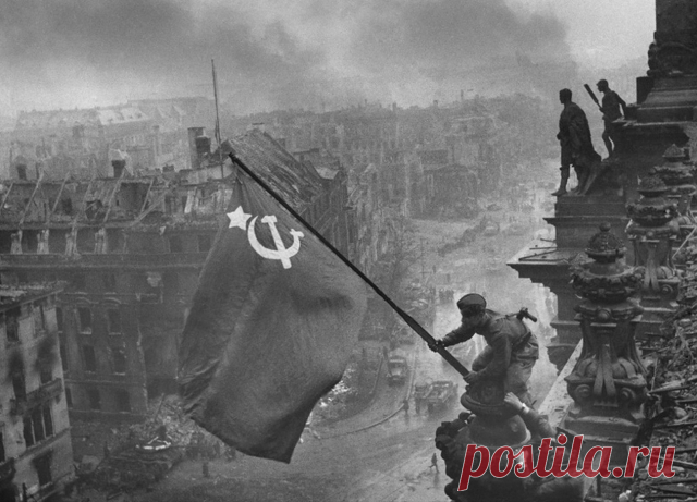 В канун юбилея Великой Победы: Запад против России готов пойти до конца - ИА REGNUM