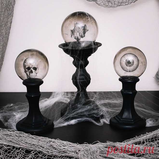DIY Halloween Decorations Straight From Your Nightmares | Ever & Ivy Check out these spooky crafts and Halloween decorations! Make them at home and scare your guests. ‘Tis the season! Creepy Crystal Ball Materials: Blank ornament Candle or lighter Transparent paper Pillar holder Instructions Take the ornament and hover it over a lit candle for a smoky affect, set it aside. Print a design of your …