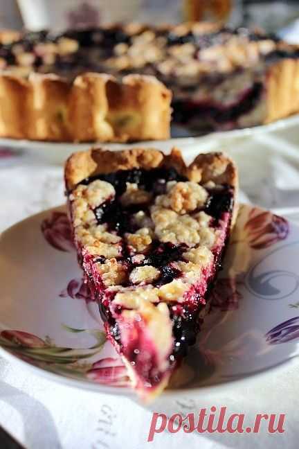 My lovely cake - Открытый пирог с черничной начинкой и хрустящей посыпкой.