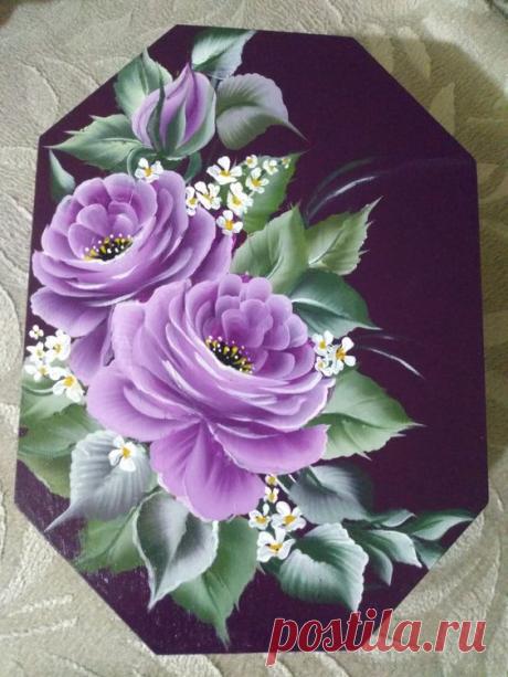 (81) Pinterest