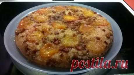 НАЛИВНОЙ ПИРОГ-ПЕРЕВЕРТЫШ СО СЛИВАМИ И РЕВЕНЕМ | 4vkusa.ru