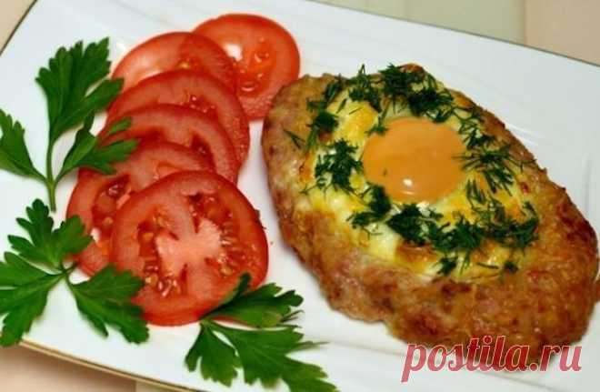 Любимое блюдо моего мужа: Нежные шницели с яйцом и сыром Готовлю сразу по 2 порции каждому!