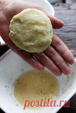 Картофельные блинчики из пюре.
