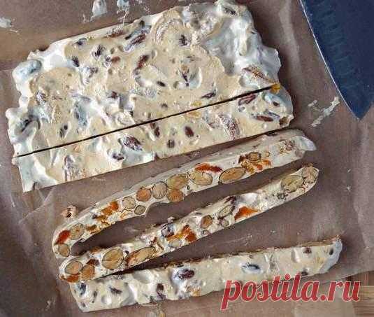 Мягкая нуга с орехами и курагой