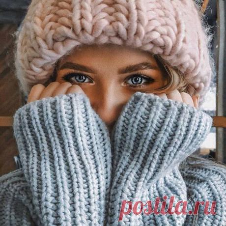Eyes like this 💙
@_alinakalinina_
