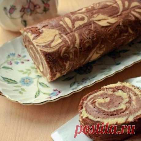Мраморный рулет с шоколадно-банановым кремом