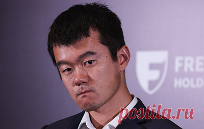 Шахматист Дин Лижэнь рассказал, что хотел плакать после победы над Непомнящим. Китайский гроссмейстер победил на тай-брейке и стал 17-м чемпионом мира