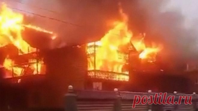 В украинском детском лагере произошел пожар. В детском лагере в Ивано-Франковской области на западе Украины, где отдыхали 148 детей из Киева, вечером 25 сентября произошел масштабный пожар. Об этом сообщает местный паблик "Реальный Киев". Начальник Киевской городской ...