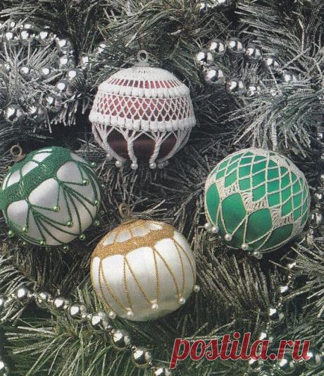 Рождественские узоры орнамента покрывают крючком 4 по PaperButtercup, $3.99