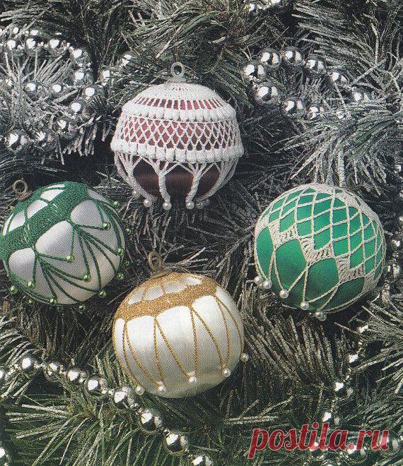 Рождественские узоры орнамента покрывают крючком 4 по PaperButtercup, $3.99