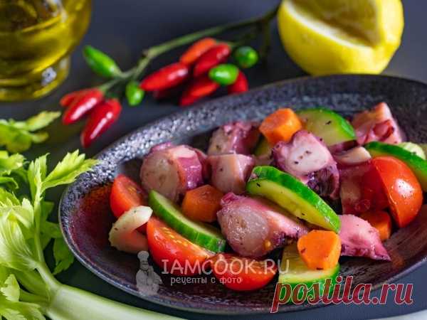Салат с щупальцами осьминога (сицилийская кухня) — рецепт с фото на Русском, шаг за шагом. Салат с щупальцами осьминога на сицилийский манер делается очень легко и быстро - при условии, что у вас есть готовые щупальца осьминога!