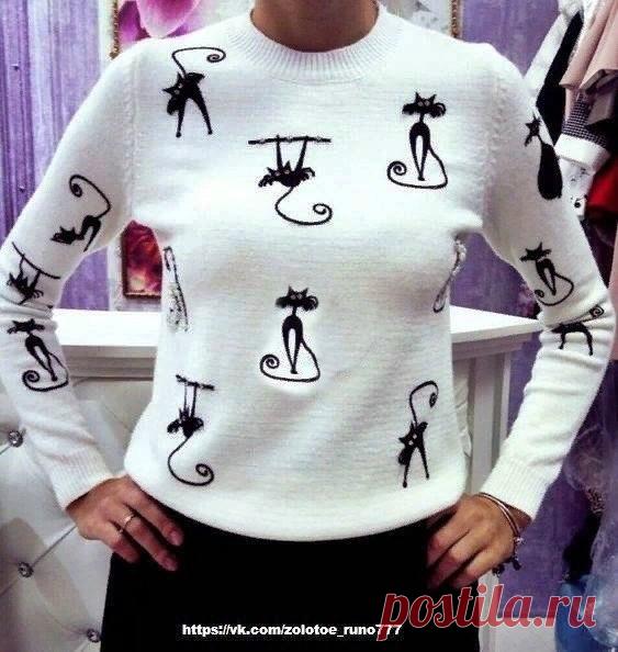 KUFER z artystycznym rękodziełem : Sweterek w koty