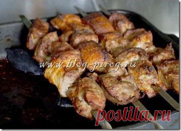 Как приготовить настоящий шашлык в духовке на углях