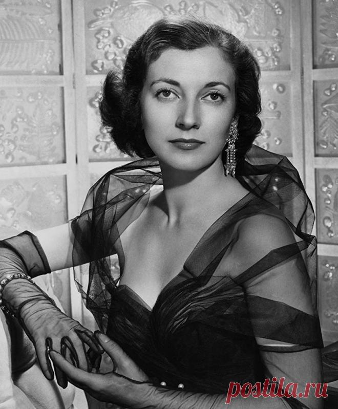 Валентина Кортезе в фильме «Дом на телеграфном холме», 1951 год  |  Умерла 96-летняя итальянская кинодива Валентина Кортезе - Кино Mail.ru