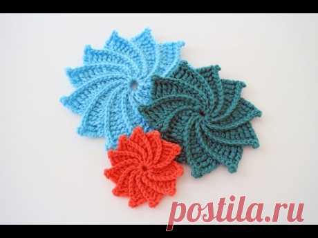 How to Crochet the Spiral Crochet Flower