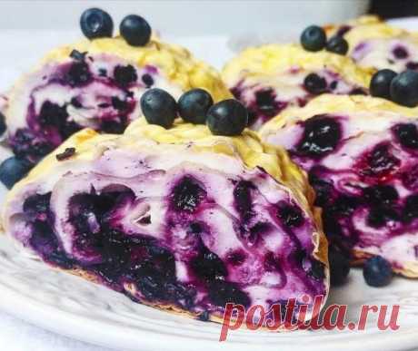 Творожно-ягодный рулет из лаваша. Вкусный ДЕСЕРТ к чаепитию