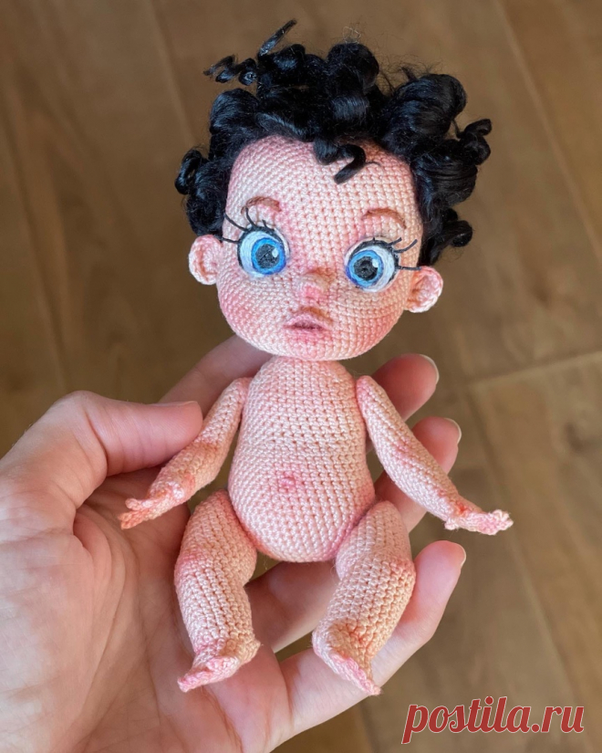 PDF Пупс крючком. FREE crochet pattern; Аmigurumi doll patterns. Амигуруми схемы и описания на русском. Вязаные игрушки и поделки своими руками #amimore - маленькая кукла, пупс, куколка, пупсик, мальчик, девочка.