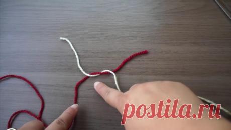 Узел "Невидимый" соединяет две нити так, будто они из одного мотка