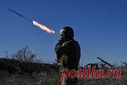 Украинская церковь наградила военного-гея и передумала из-за его ориентации. Украинская православная церковь Киевского патриархата (УПЦ КП) дала награду военному медику Виктору Пилипенко и забрала ее из-за того, что он является открытым геем. Патриарх Киевский Филарет наградил медалями за «Жертвенность и любовь к Украине» личный состав медпункта 1-го механизированного батальона.