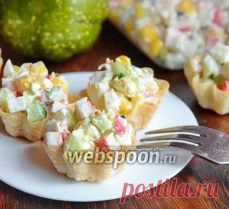 Тарталетки начинённые кунжутом и крабовыми палочками