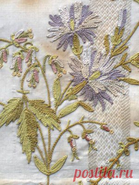 Détail de broderie au point de Beauvais | Point de Beauvais, Beauvais…