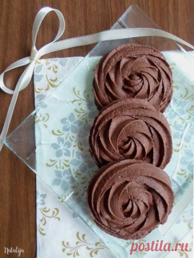 Čokoladni špric keksići – Mystic Cakes