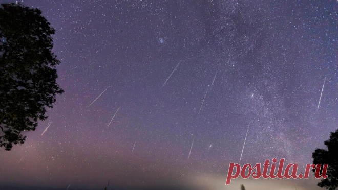 Стало известно, смогут ли москвичи наблюдать метеорный поток Геминиды 14 декабря. Москвичи смогут наблюдать метеорный поток Геминиды в ночь с 13 на 14 декабря, если выедут в Московскую область и небо там будет ясным. Об этом "Москве 24" рассказала научный директор Московского планетария Фаина Рублева. По ее ...