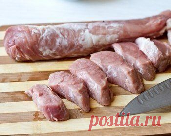 Как приготовить свиная вырезка в сливочно-грибном соусе - рецепт, ингридиенты и фотографии