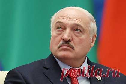 Лукашенко призвал отслеживать «телодвижения» противников у госграницы. Силовые структуры должны пристально наблюдать за государственными границами Белоруссии, призвал президент республики Александр Лукашенко. Глава государства также рассказал, что силовые ведомства докладывают ему о положении на границах страны, тем не менее он заявил о необходимости быть готовыми к любым сценариям.