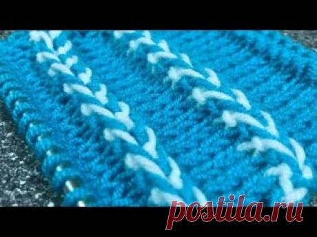 Двухцветная отделочная косичка. Отделка вязаных изделий спицами.