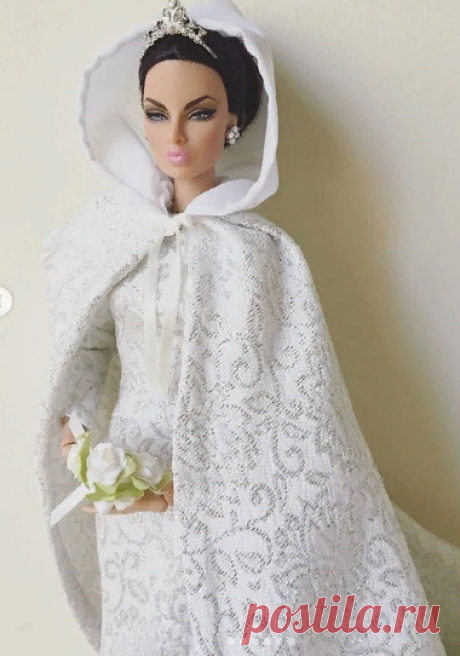 Francesco Farachi в Instagram: «The wedding gown 💍 Inspired by Parisian couture, this beautiful bridal ensemble is made of white brocade embroidered with silver threds and…»