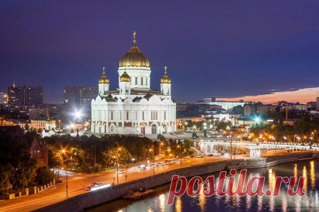 Храм Христа Спасителя с неожиданных ракурсов / Туристический спутник