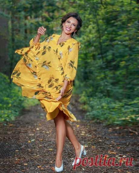 Женственная Елена Борщева: фото звезды КВН и Камеди Вумен в красивых платьях