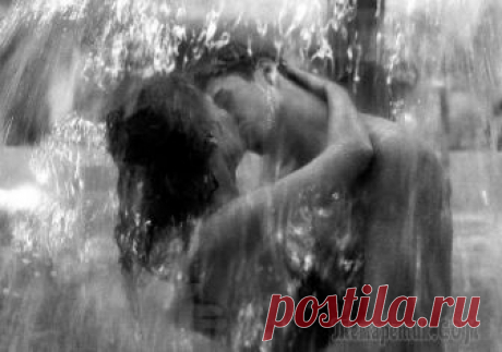 Ценный опыт (Стих) Как будто привязан Невидимой нитью.Будь снова развязной,Я верный твой зритель.Сними с себя кожу,Открой мне изнанку.Долой осторожность, Стань сладкой приманкой.Открой своё лоно,Дай яду напиться.Созревш...