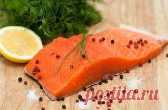 Узнаем, как солить горбушу в домашних условия: рецепты для свежей рыбы