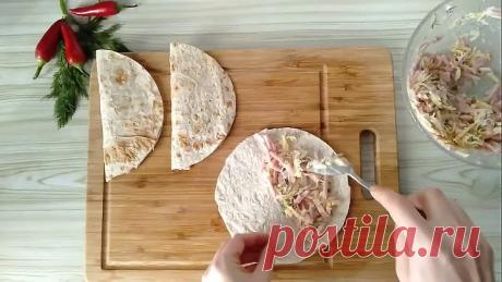 Конвертики из лаваша с ветчиной и сыром