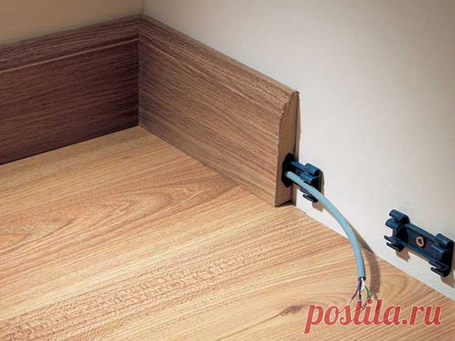 Как выбрать плинтус? Правила подбора плинтуса для пола, как подобрать | Houzz Россия